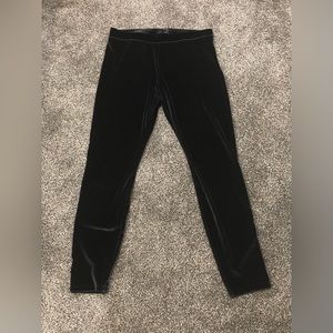 Hue Velvet Leggings
